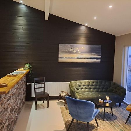 Karuna Guesthouse Saudarkrokur エクステリア 写真