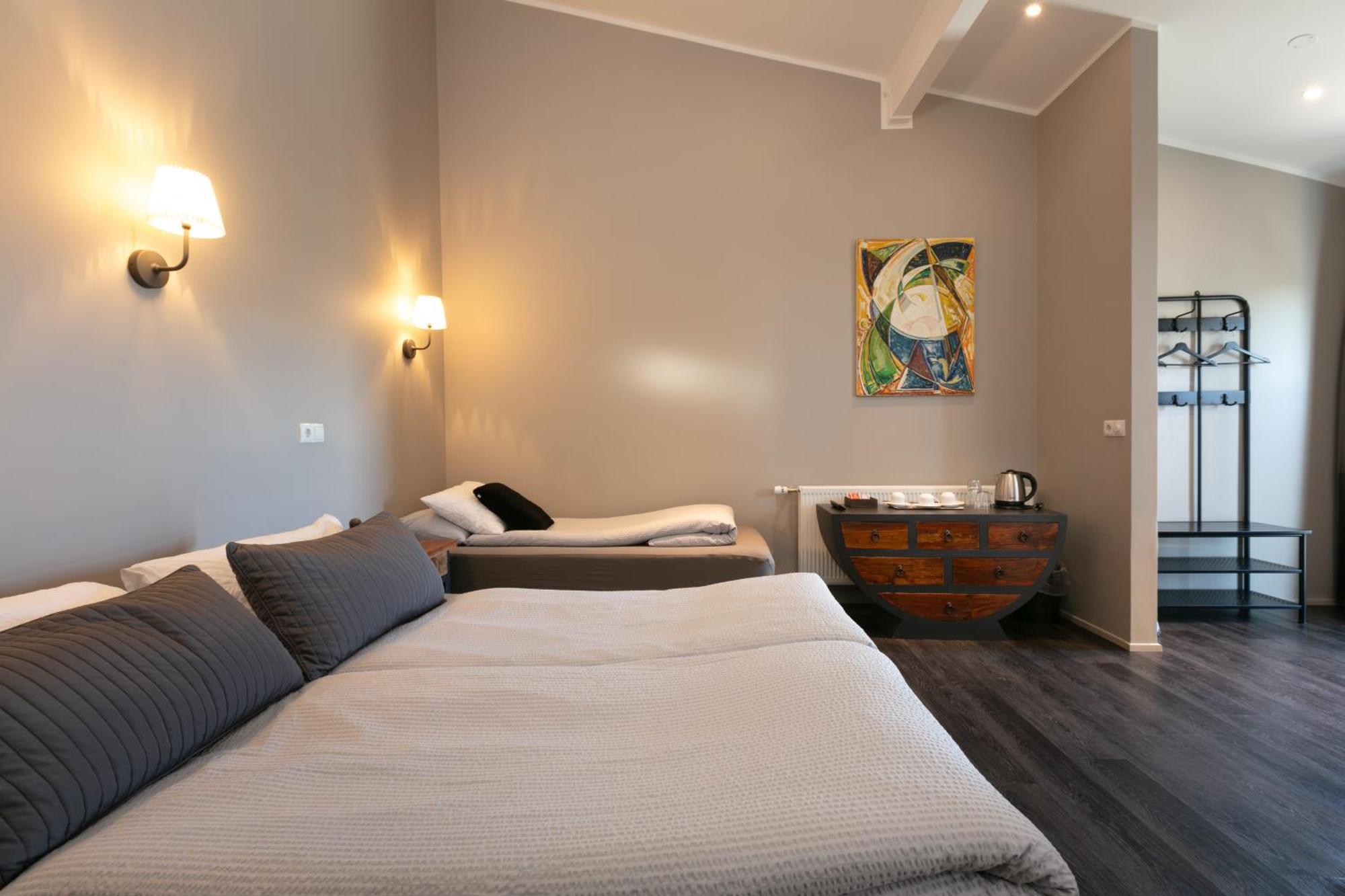 Karuna Guesthouse Saudarkrokur エクステリア 写真