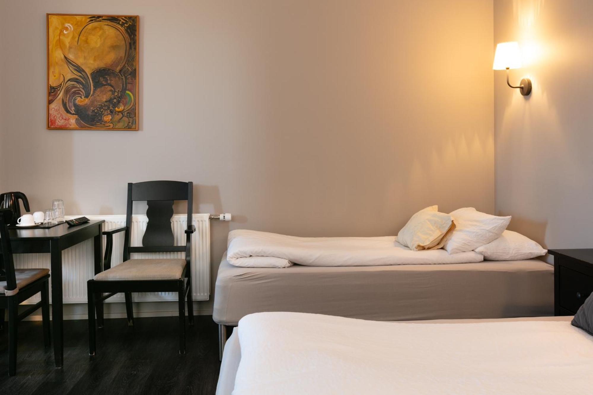 Karuna Guesthouse Saudarkrokur エクステリア 写真