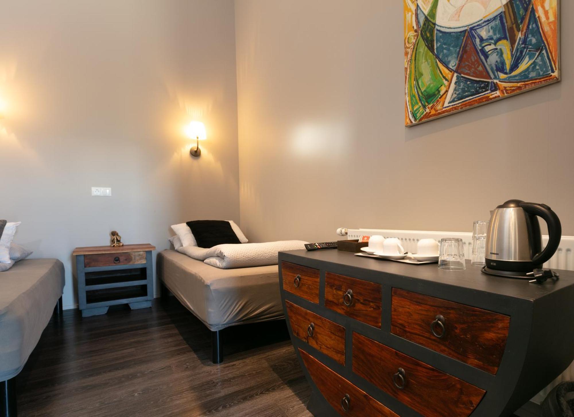 Karuna Guesthouse Saudarkrokur エクステリア 写真